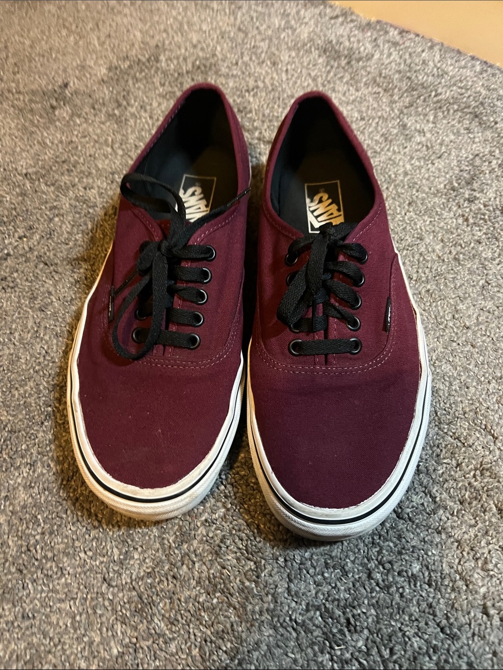 Vans Men’s Low-Top Canvas Sneakers in Burgundy with Black Laces